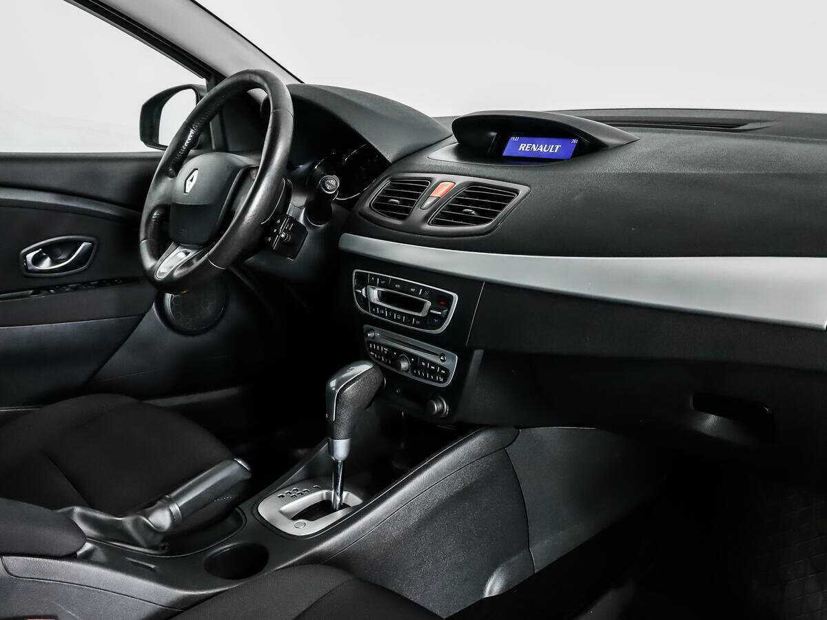 Renault Fluence, 2011 Фото №12