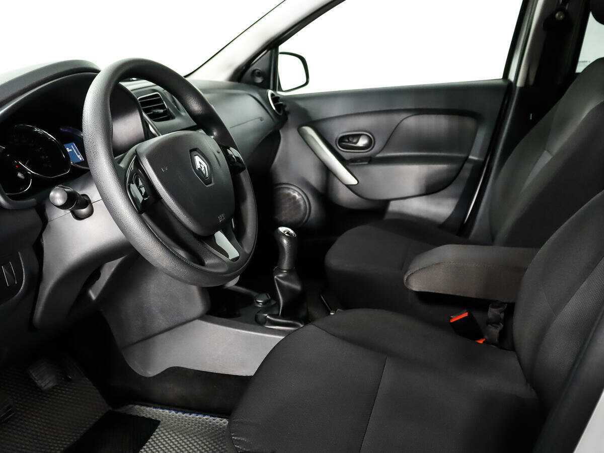 Renault Sandero, 2017 - 152 000 км. | Фото №8