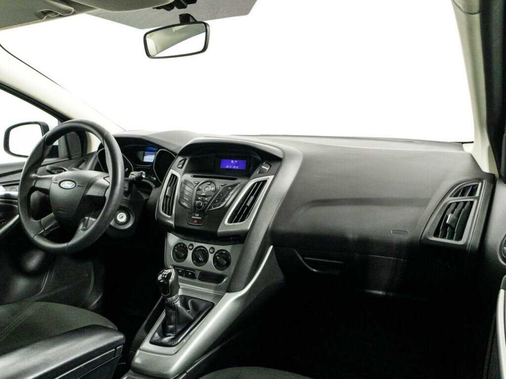 Ford Focus, 2011 Фото №9