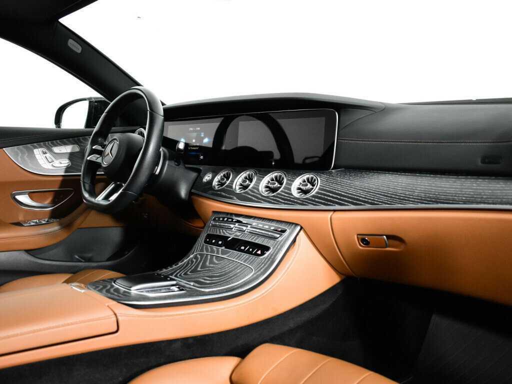 Mercedes-Benz E-Класс 200, 2021 Фото №9