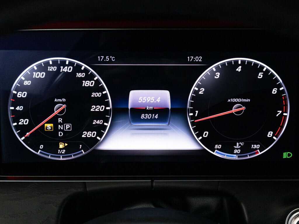 Mercedes-Benz E-Класс 200, 2017 Фото №12