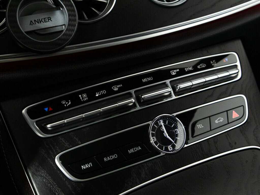 Mercedes-Benz E-Класс 200, 2017 Фото №20