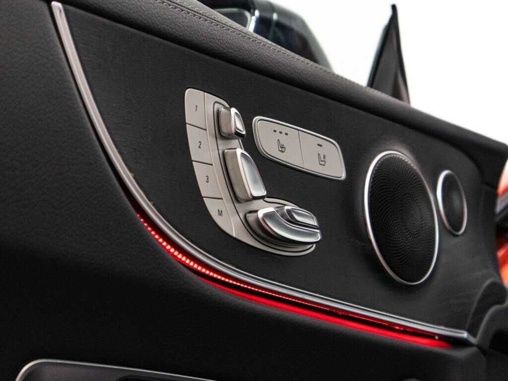 Mercedes-Benz E-Класс 200, 2017 Фото №21