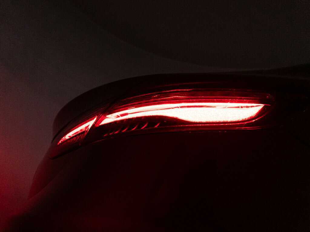 Mercedes-Benz E-Класс 200, 2017 Фото №31