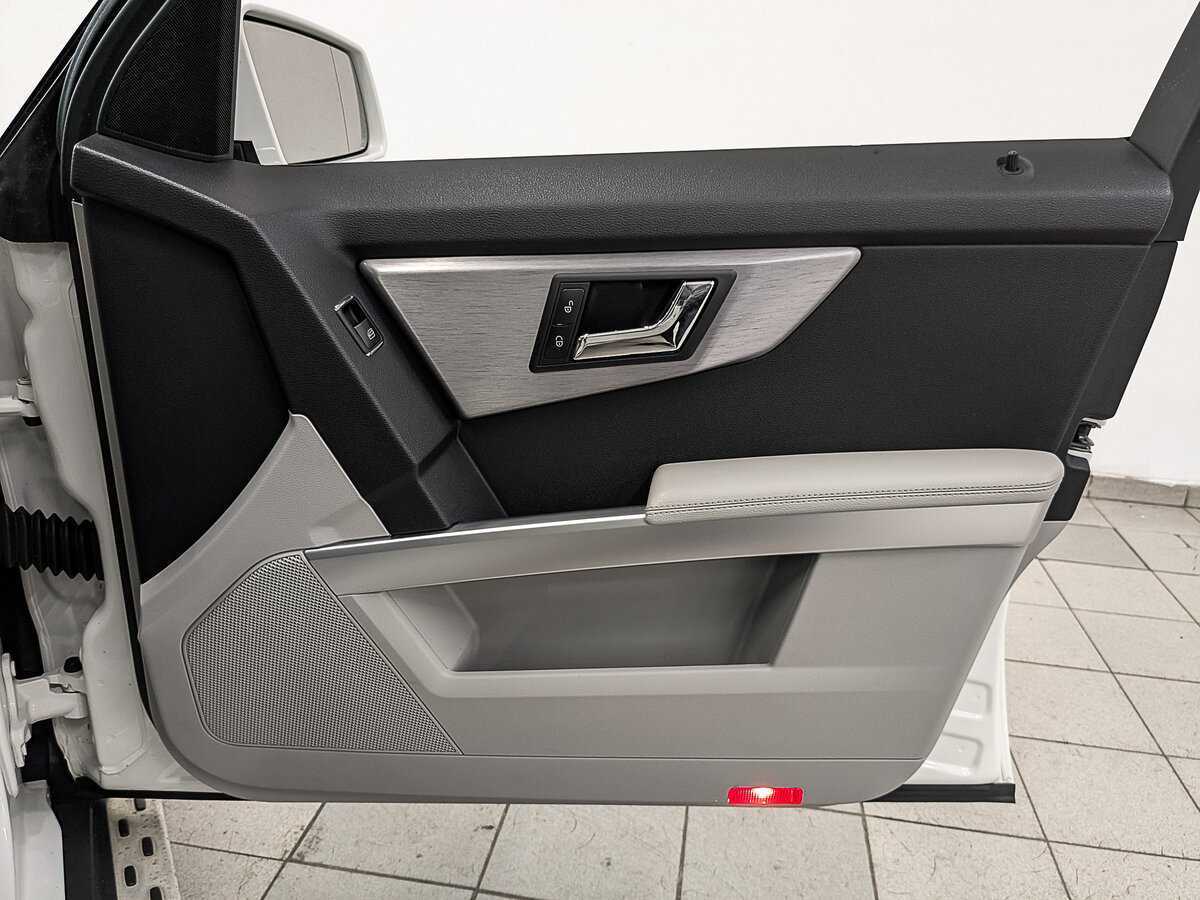 Mercedes-Benz GLK-Класс 280, 2009 Фото №24