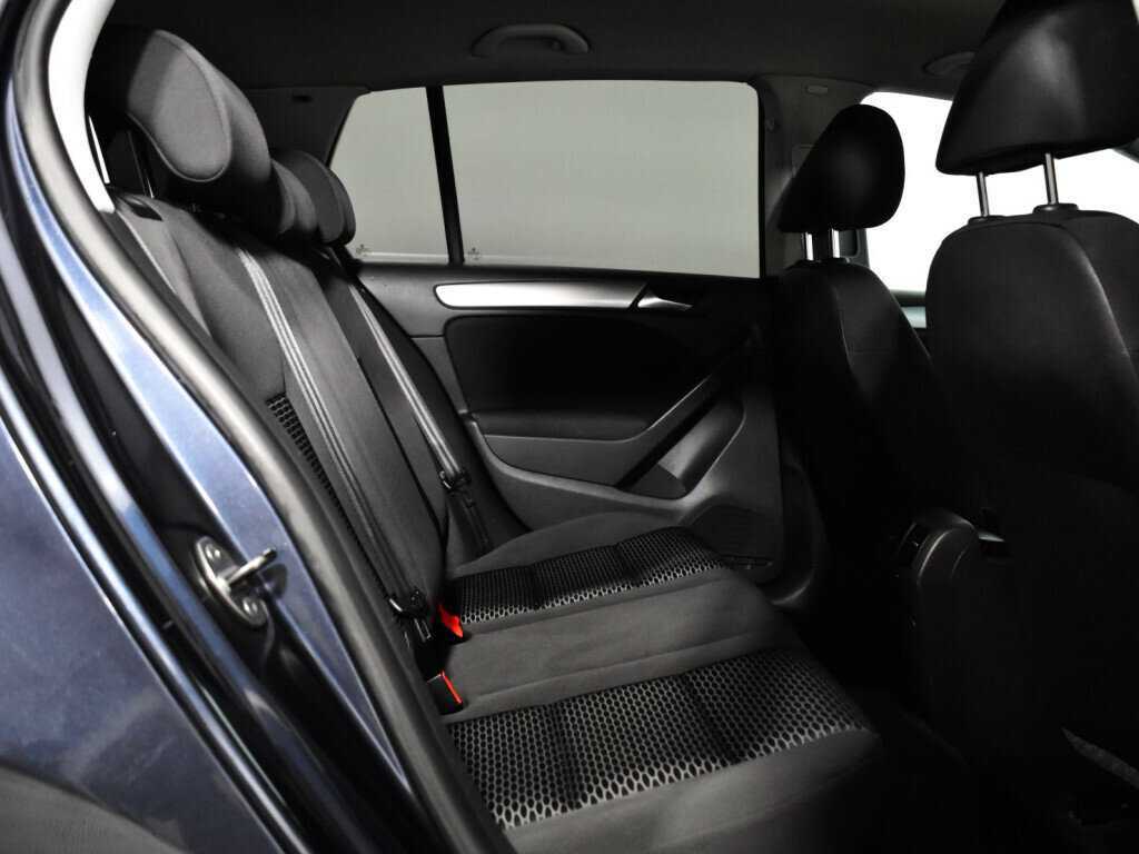 Volkswagen Golf, 2011 Фото №10