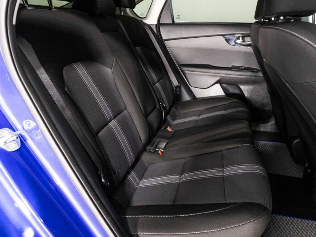 Kia Cerato, 2022 Фото №21