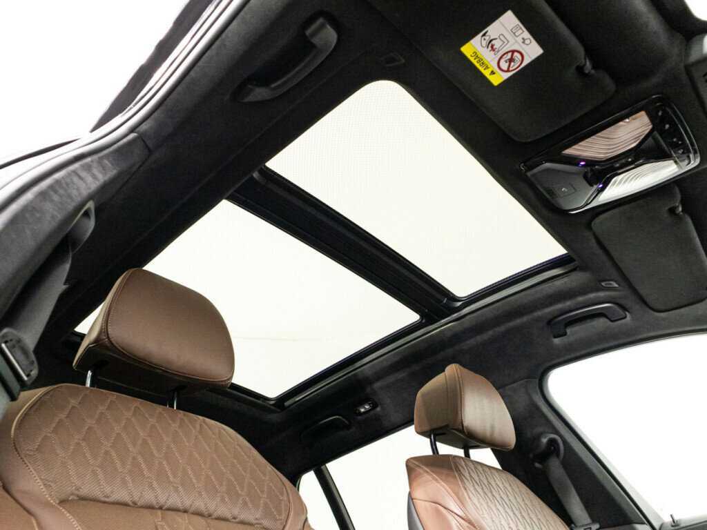 BMW X7 M50d, 2020 Фото №22