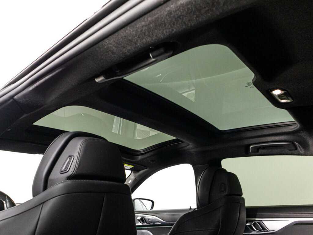 BMW 8 серии Gran Coupe M850i xDrive, 2019 Фото №15