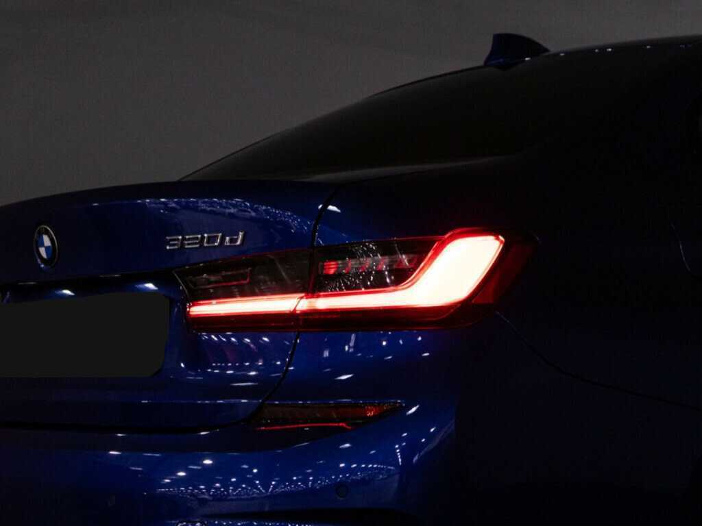 BMW 3 серии 320d, 2019 Фото №24