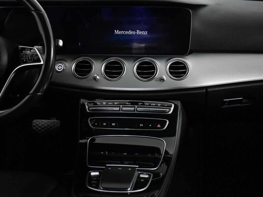 Mercedes-Benz E-Класс 200 d, 2021 Фото №12