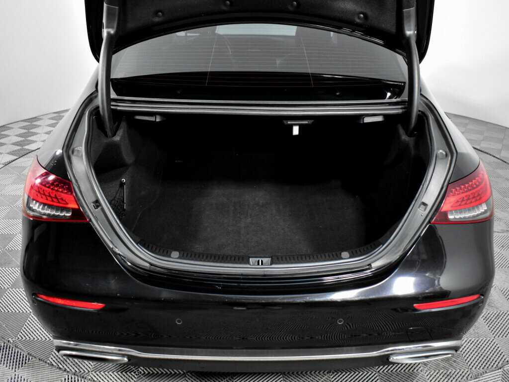 Mercedes-Benz E-Класс 200 d, 2021 Фото №19