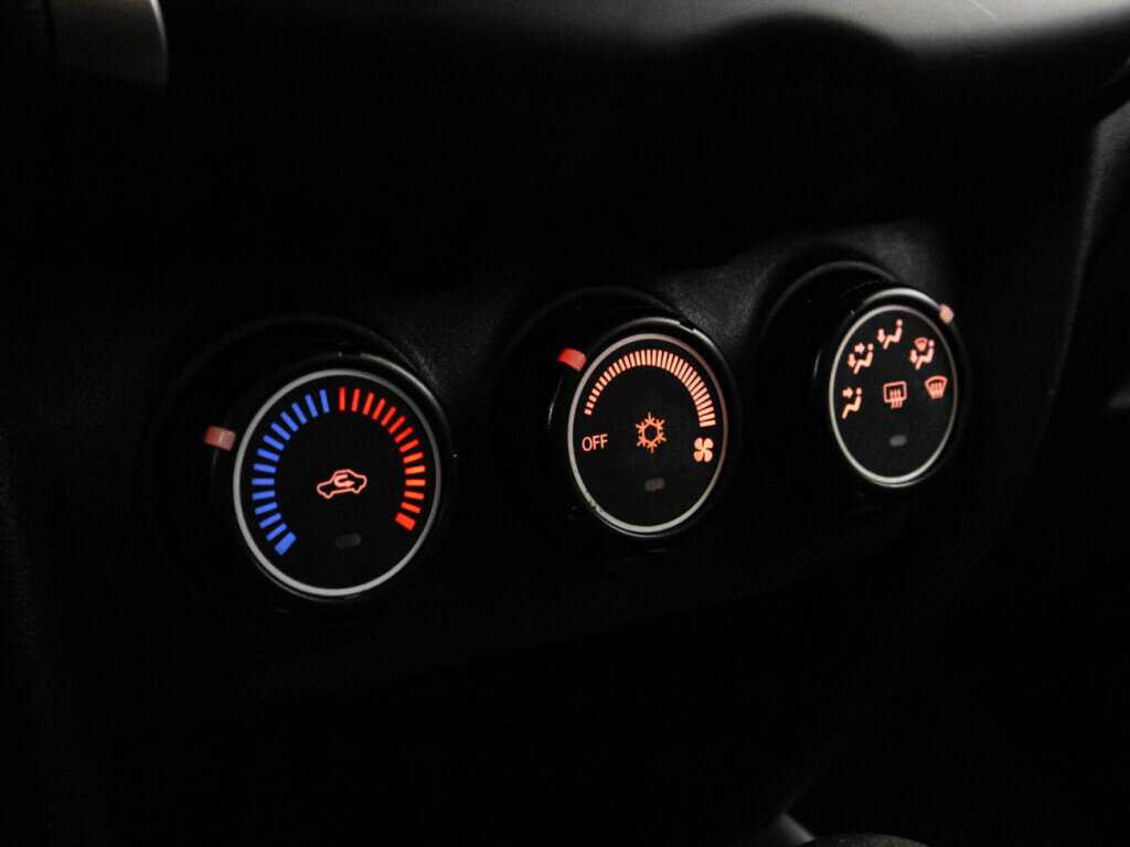 Mitsubishi ASX, 2010 Фото №15