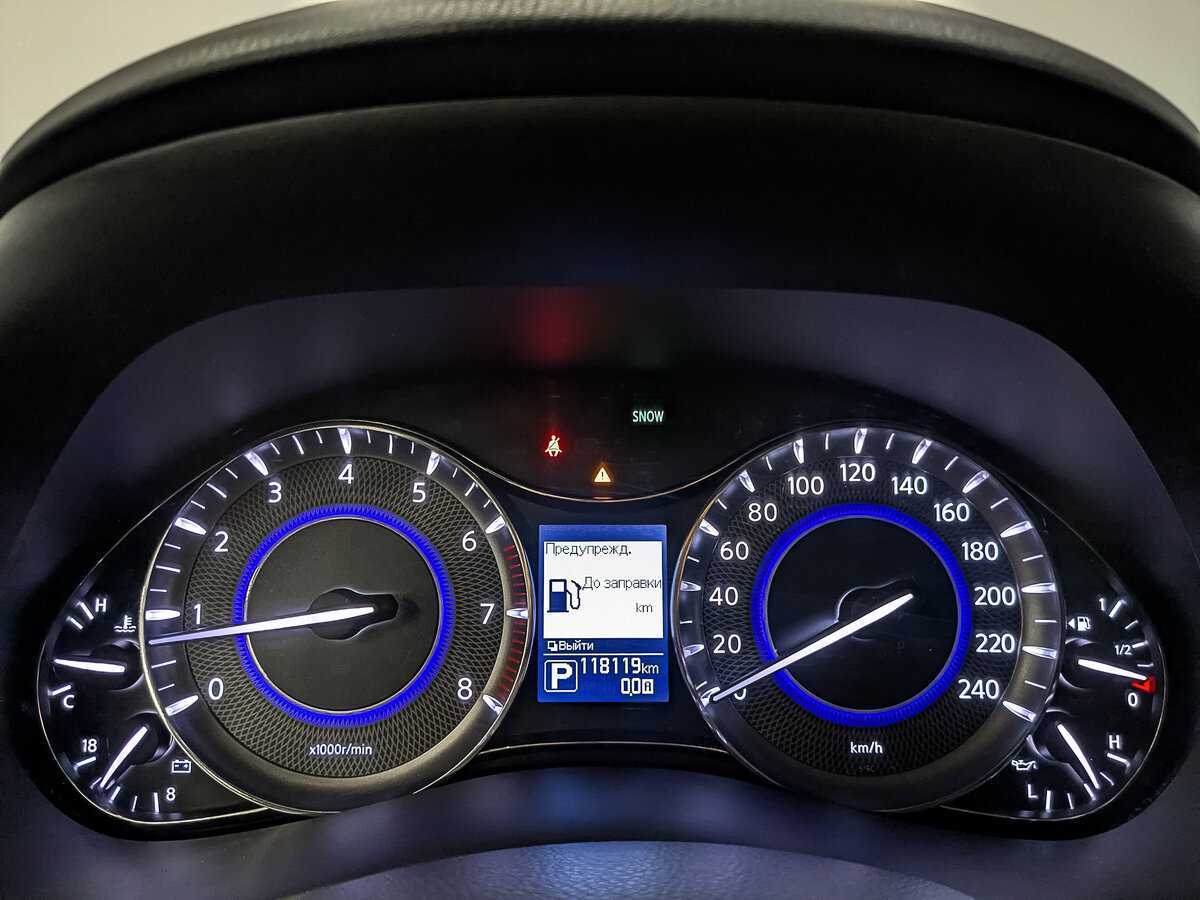 Infiniti QX80, 2018 Фото №15