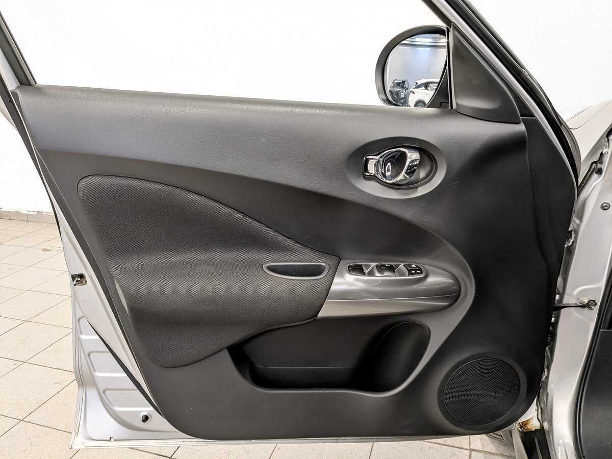 Nissan Juke, 2011 Фото №19