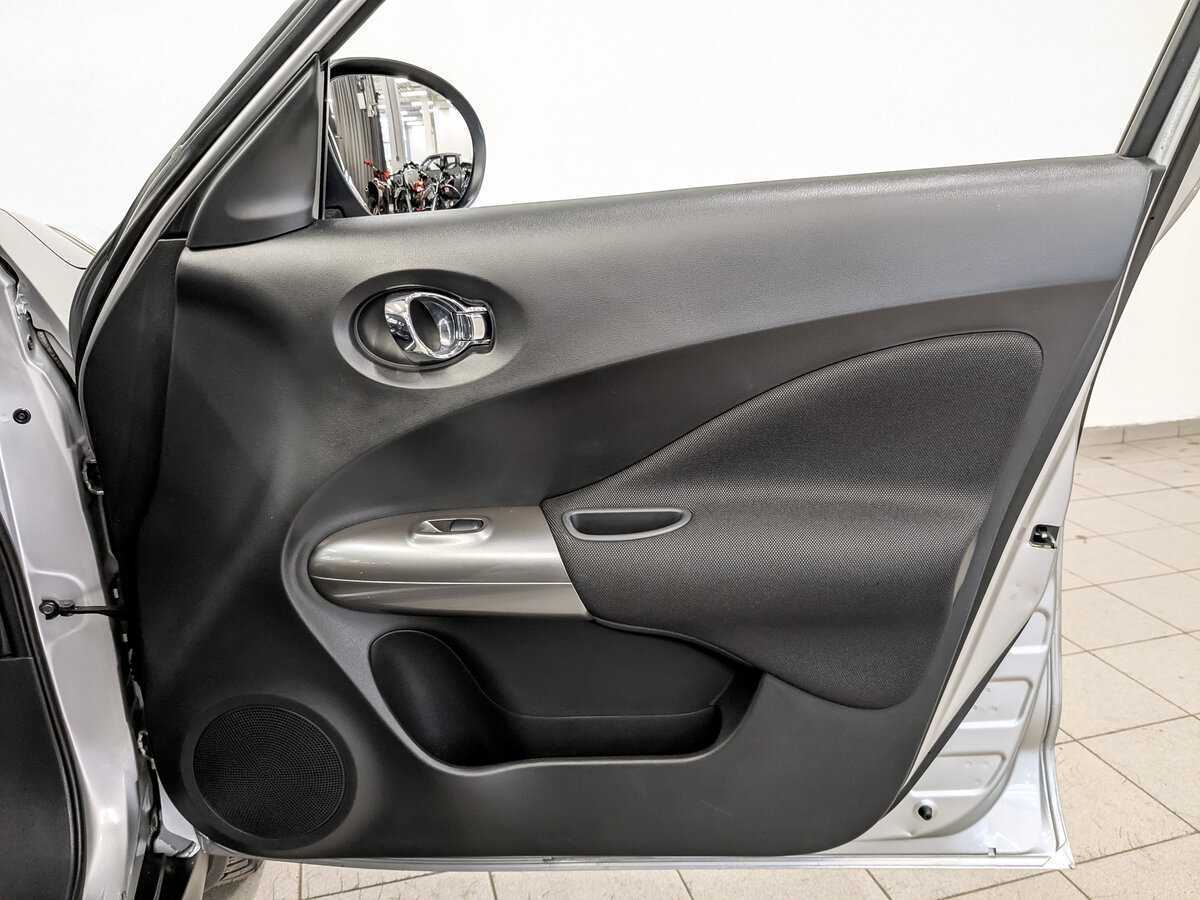 Nissan Juke, 2011 Фото №24