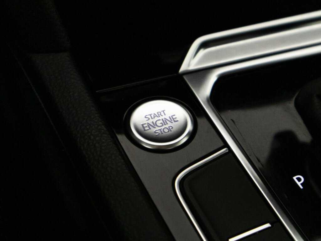 Volkswagen Passat, 2016 Фото №19