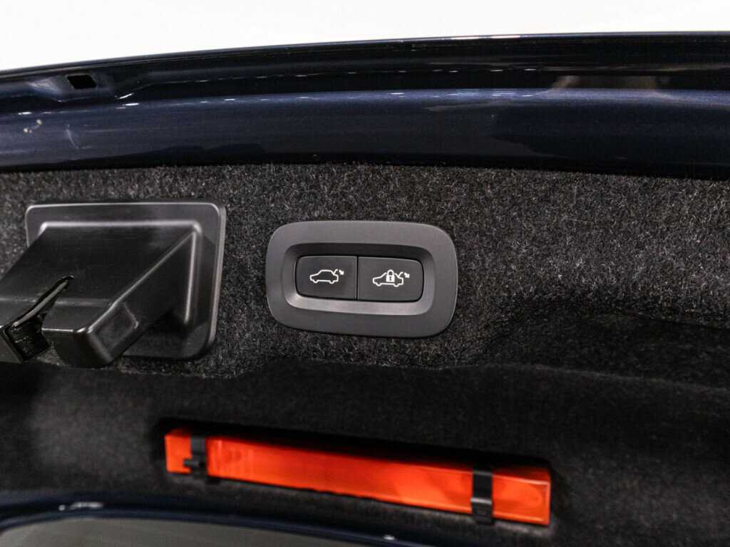 Volvo S90, 2021 Фото №16
