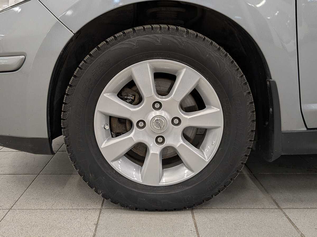 Nissan Tiida, 2008 Фото №12