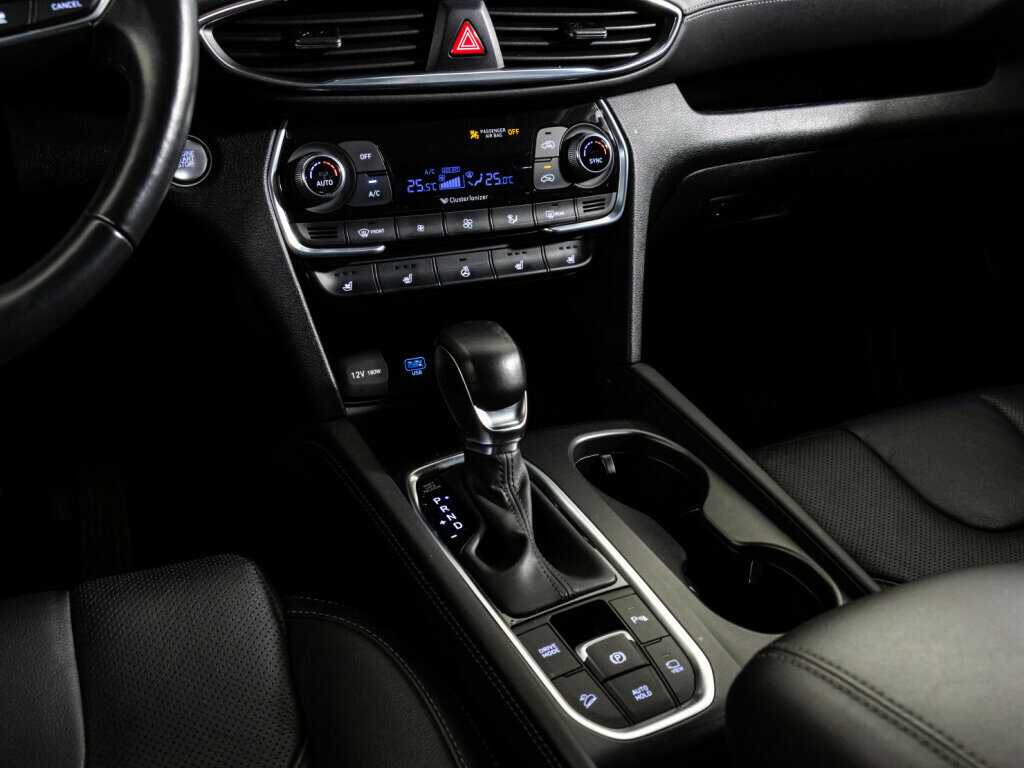 Hyundai Santa Fe, 2020 Фото №13