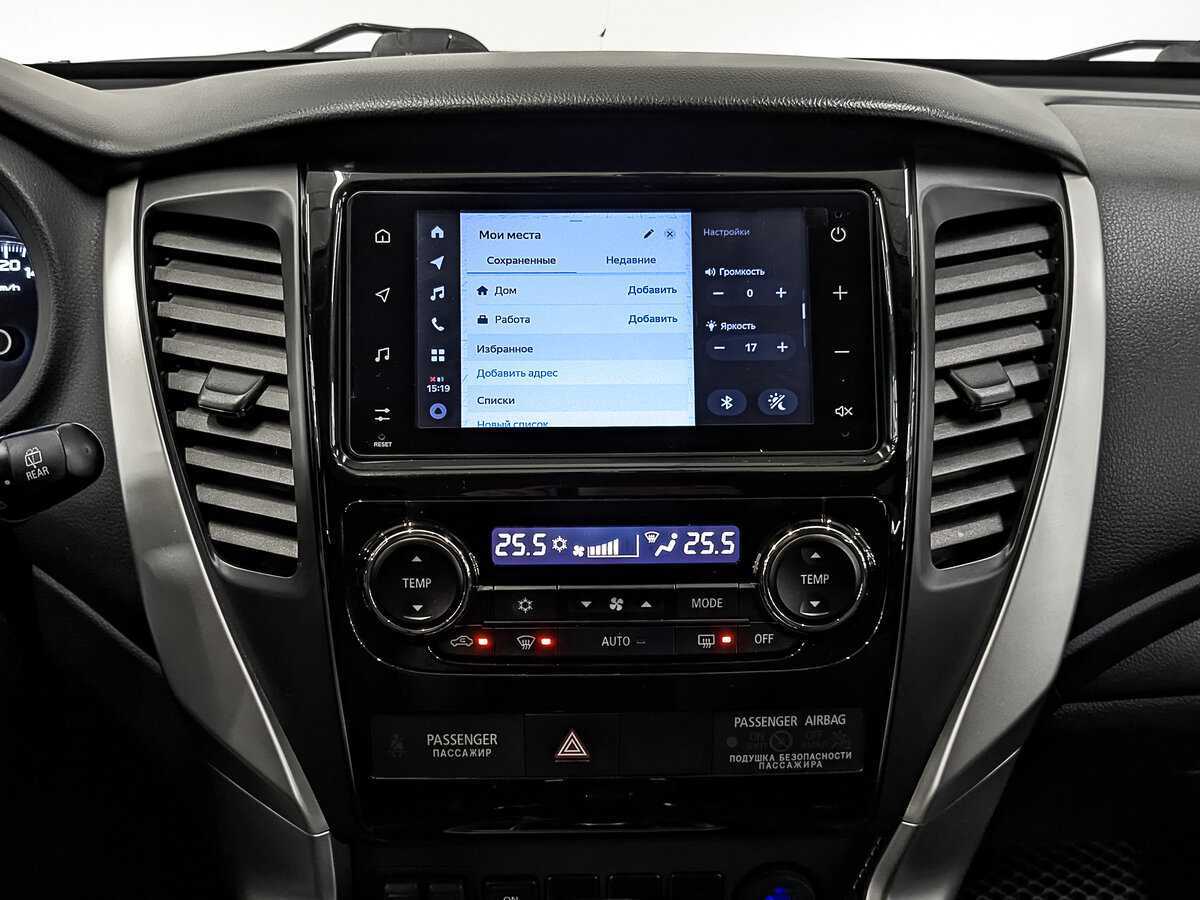 Mitsubishi Pajero Sport, 2020 Фото №30