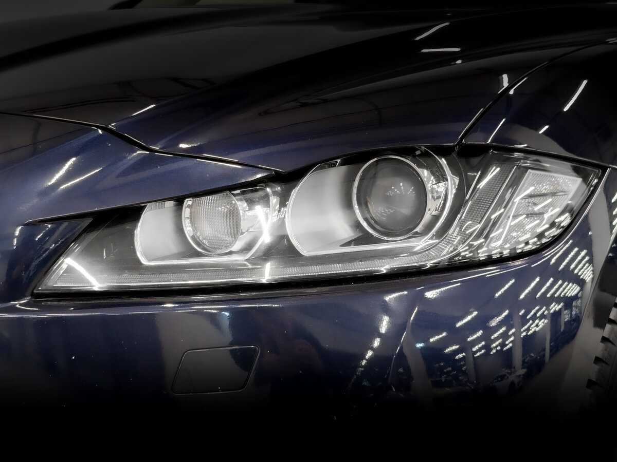 Jaguar F-Pace, 2017 Фото №17