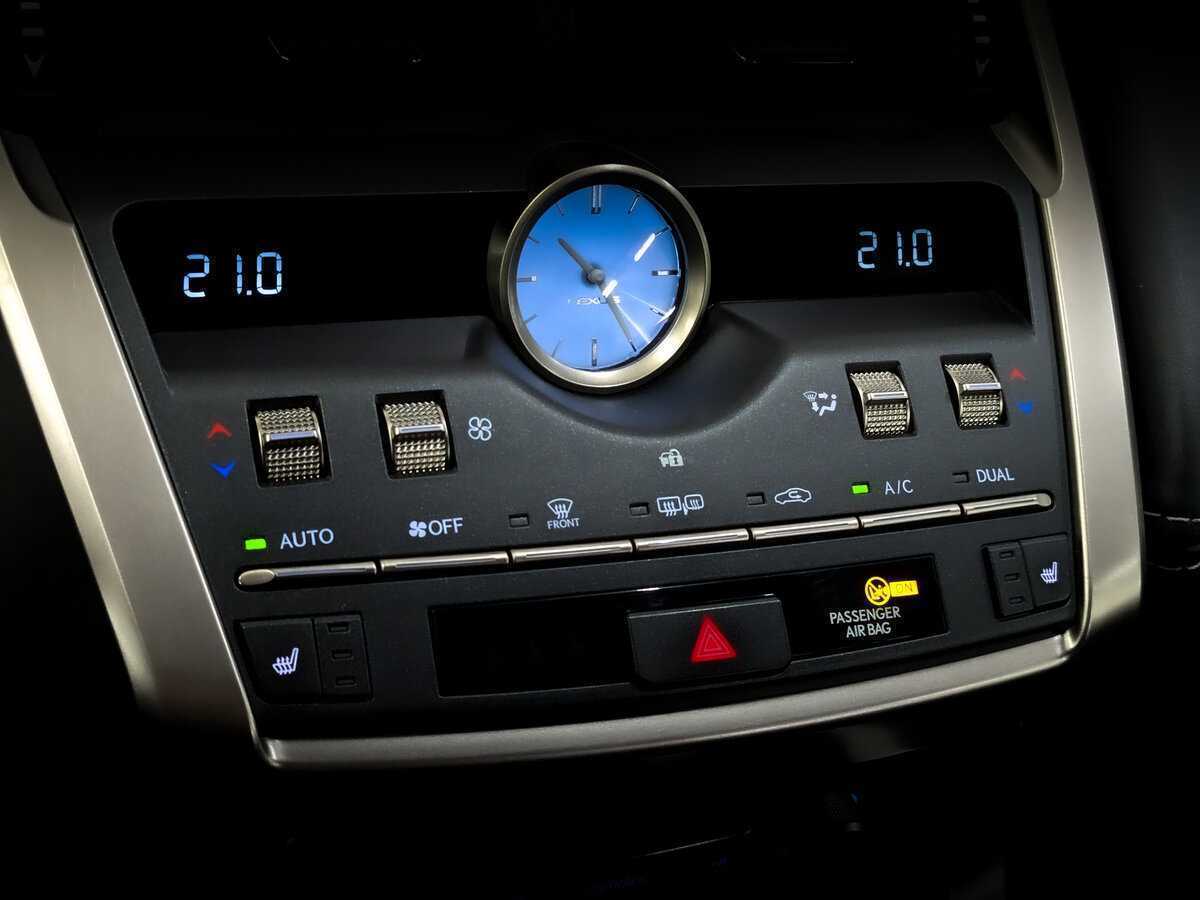 Lexus NX 300, 2019 Фото №24