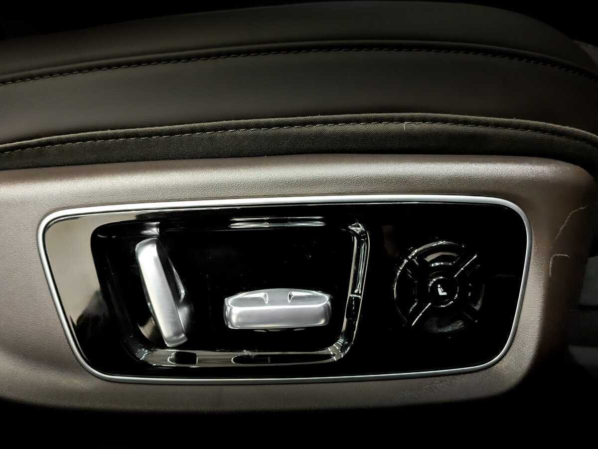 LiXiang L9 44.5 kWh, 2023 Фото №25