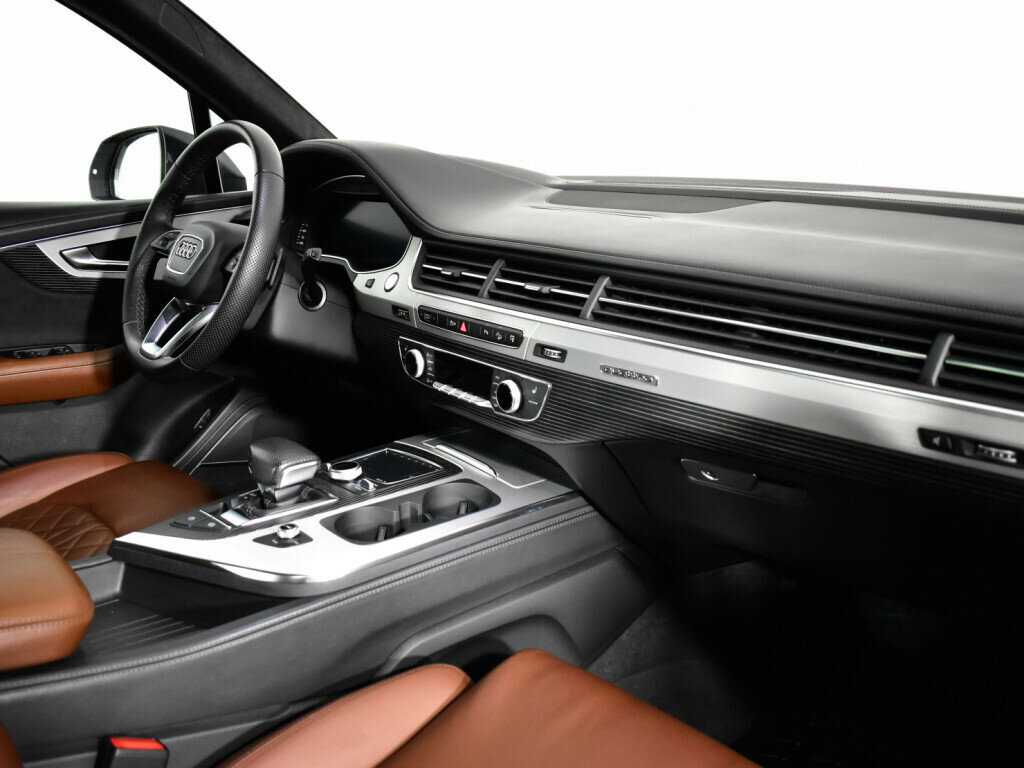 Audi Q7, 2017 Фото №9