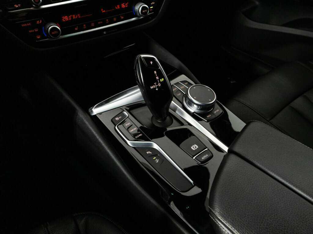 BMW 6 серии Gran Turismo 630d xDrive, 2018 Фото №19