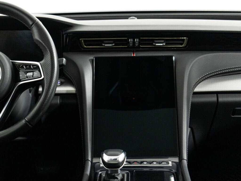 Hongqi H5, 2023 Фото №14