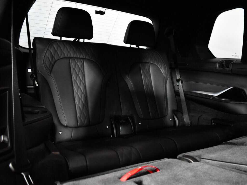 BMW X7 30d, 2020 Фото №11