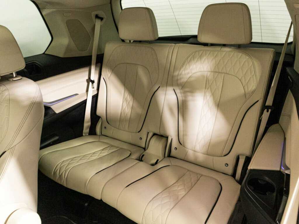 BMW X7 40i, 2022 Фото №16