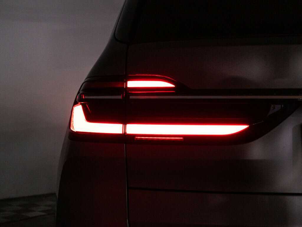 BMW X7 40i, 2022 Фото №36