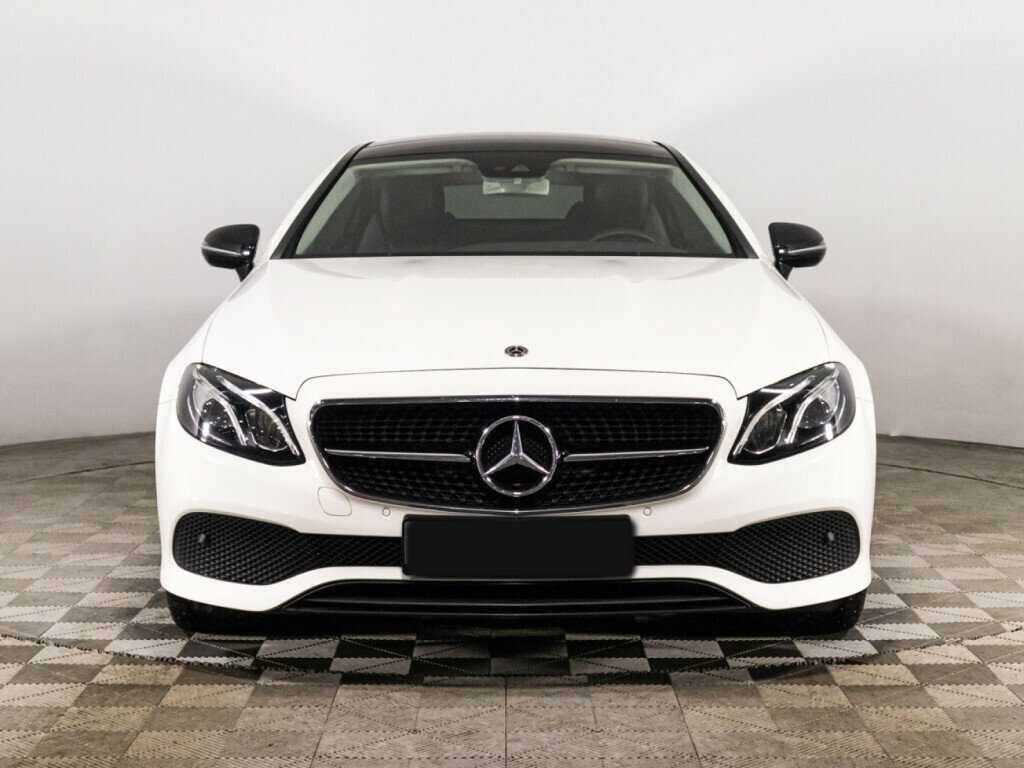 Mercedes-Benz E-Класс 220 d, 2020 - 71 622 км. | Фото №2
