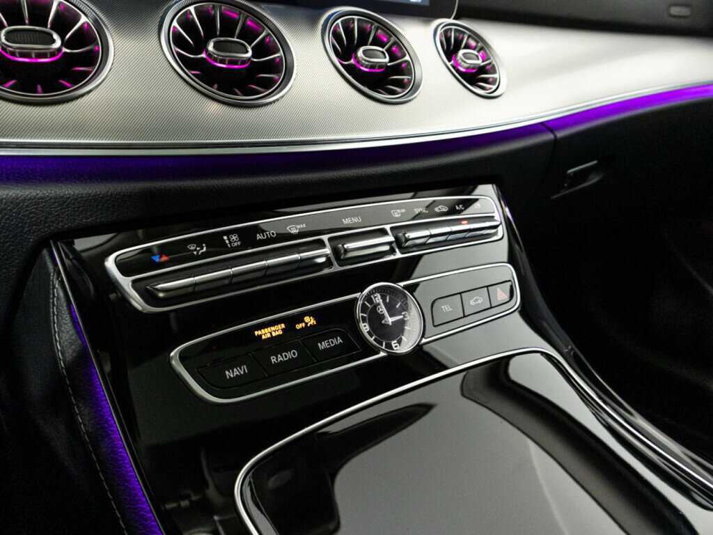 Mercedes-Benz E-Класс 220 d, 2020 Фото №17