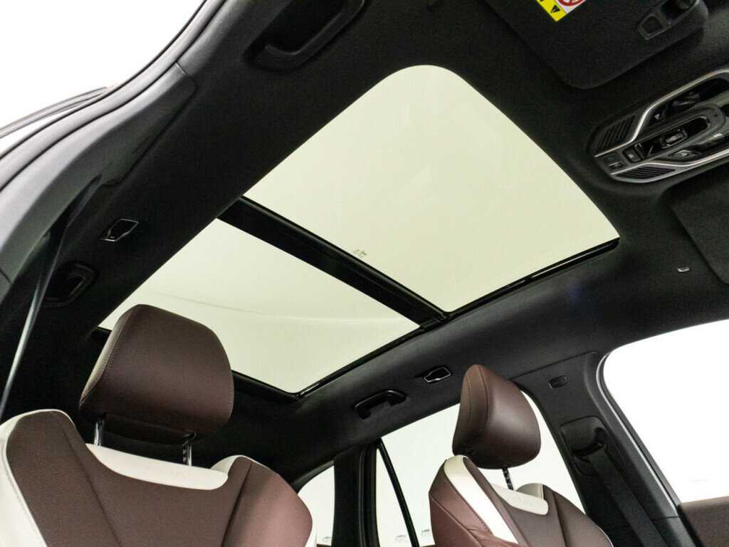 Geely Monjaro, 2023 Фото №18