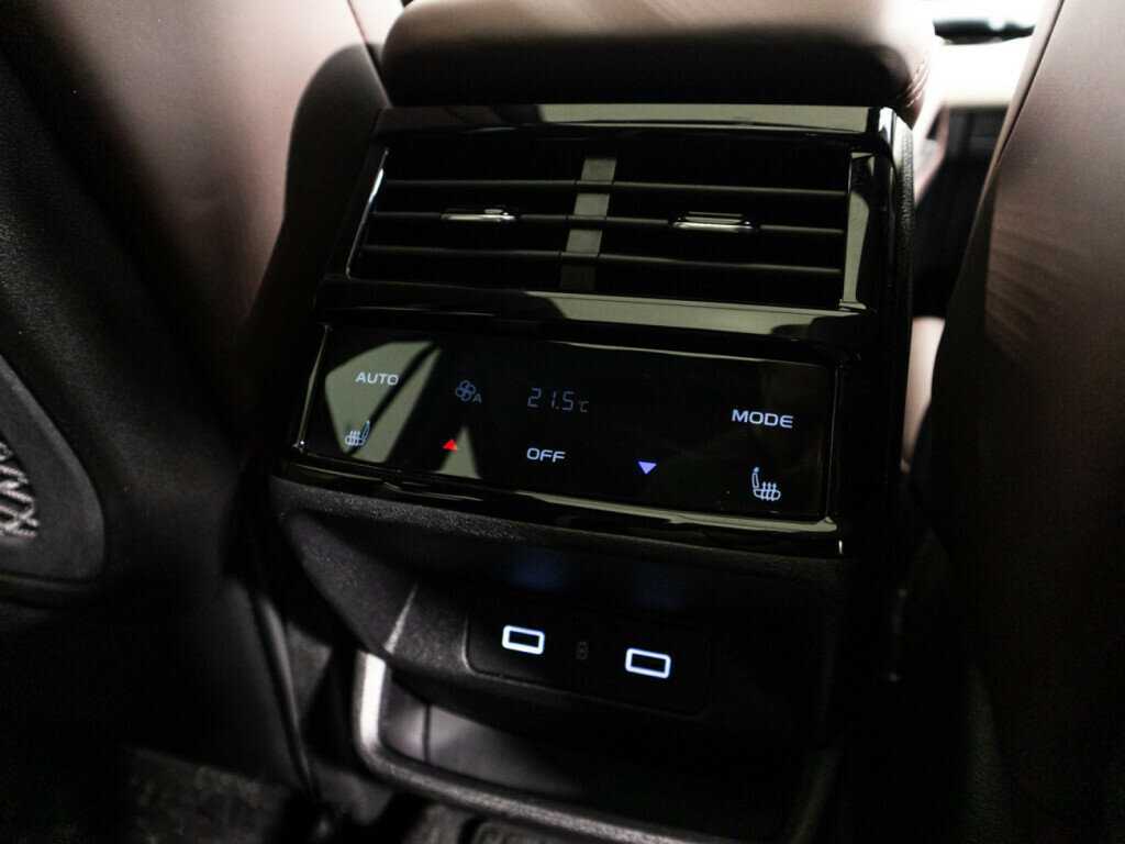 Geely Monjaro, 2023 Фото №23