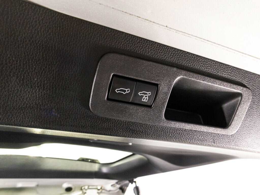 Toyota Land Cruiser, 2021 Фото №15