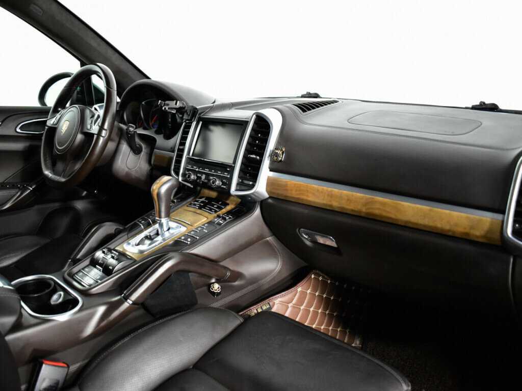 Porsche Cayenne Turbo, 2012 Фото №9