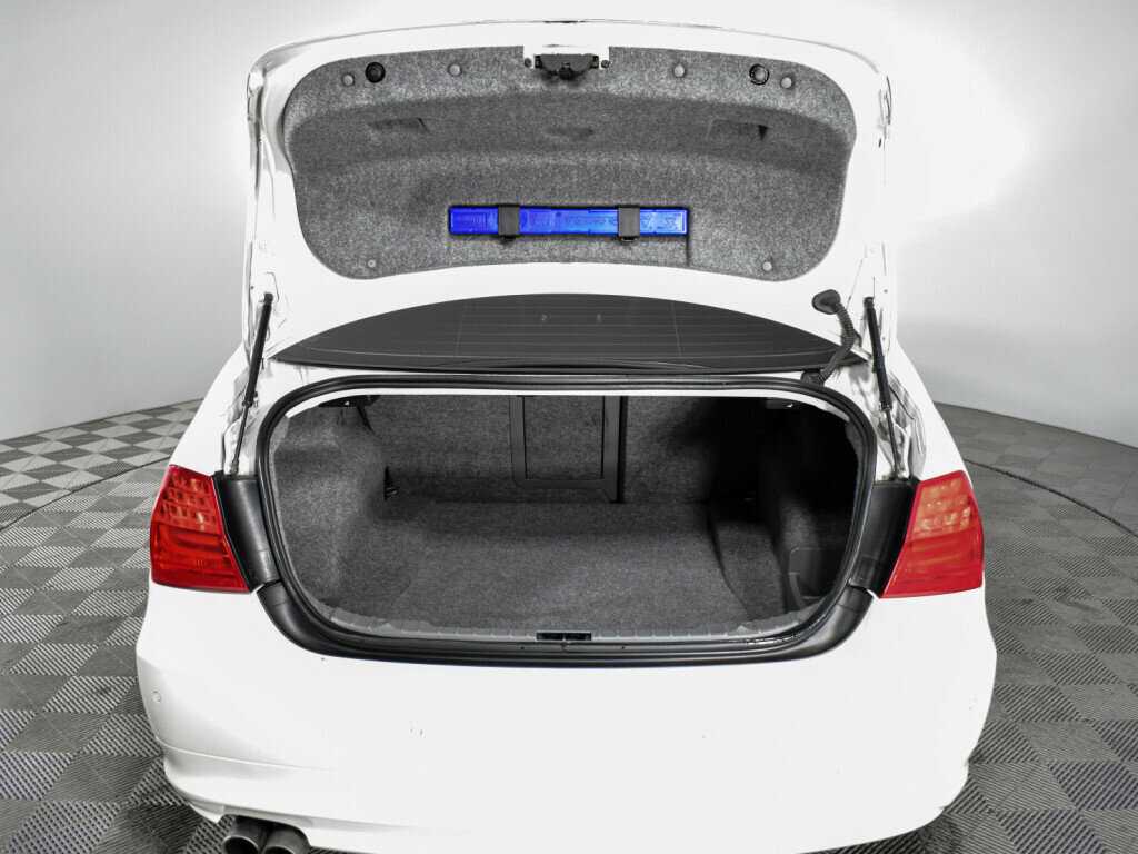 BMW 3 серии 325xi, 2009 Фото №19