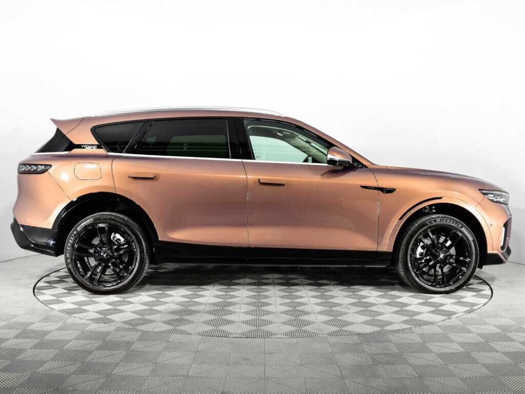 Voyah Free, 2023 - 11 005 км. | Фото №4