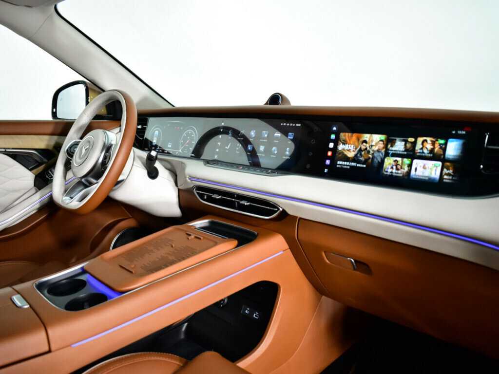 Voyah Free, 2023 Фото №9