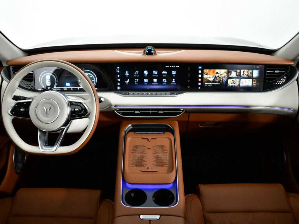 Voyah Free, 2023 Фото №12