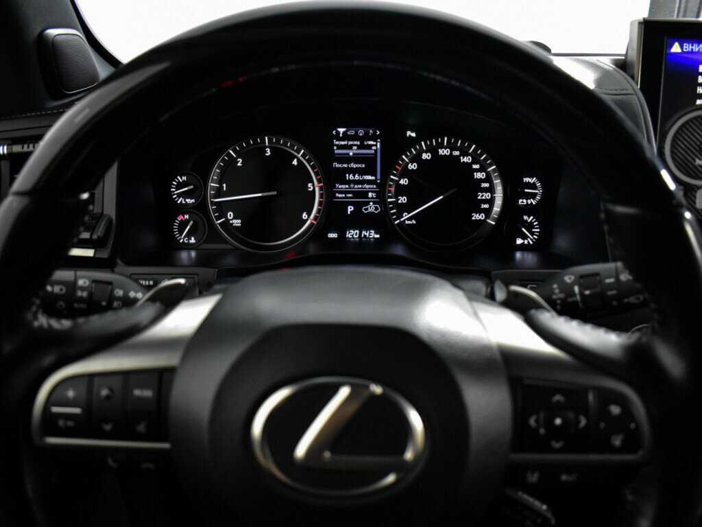 Lexus LX 450d, 2020 Фото №20