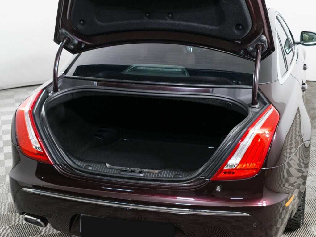 Jaguar XJ, 2010 - 165 165 км. | Фото №7