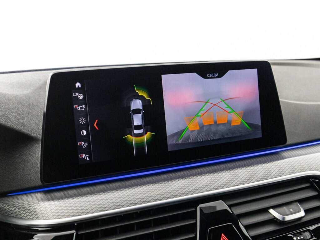 BMW 5 серии 530i xDrive, 2019 Фото №15