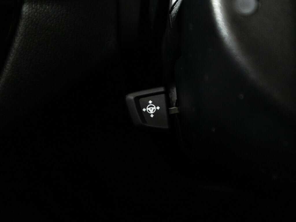 BMW 5 серии 530i xDrive, 2019 Фото №18