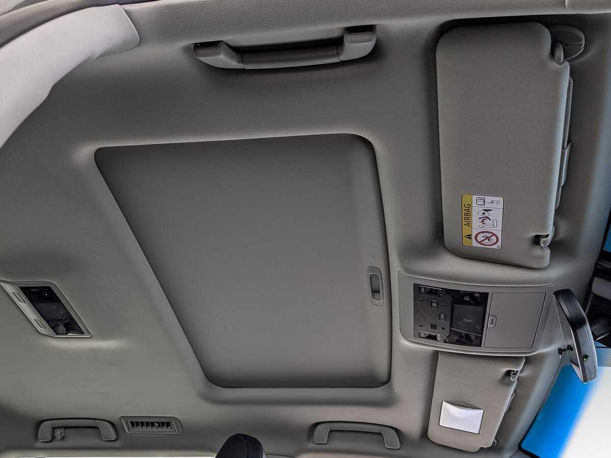 Lexus LX 570, 2016 Фото №23