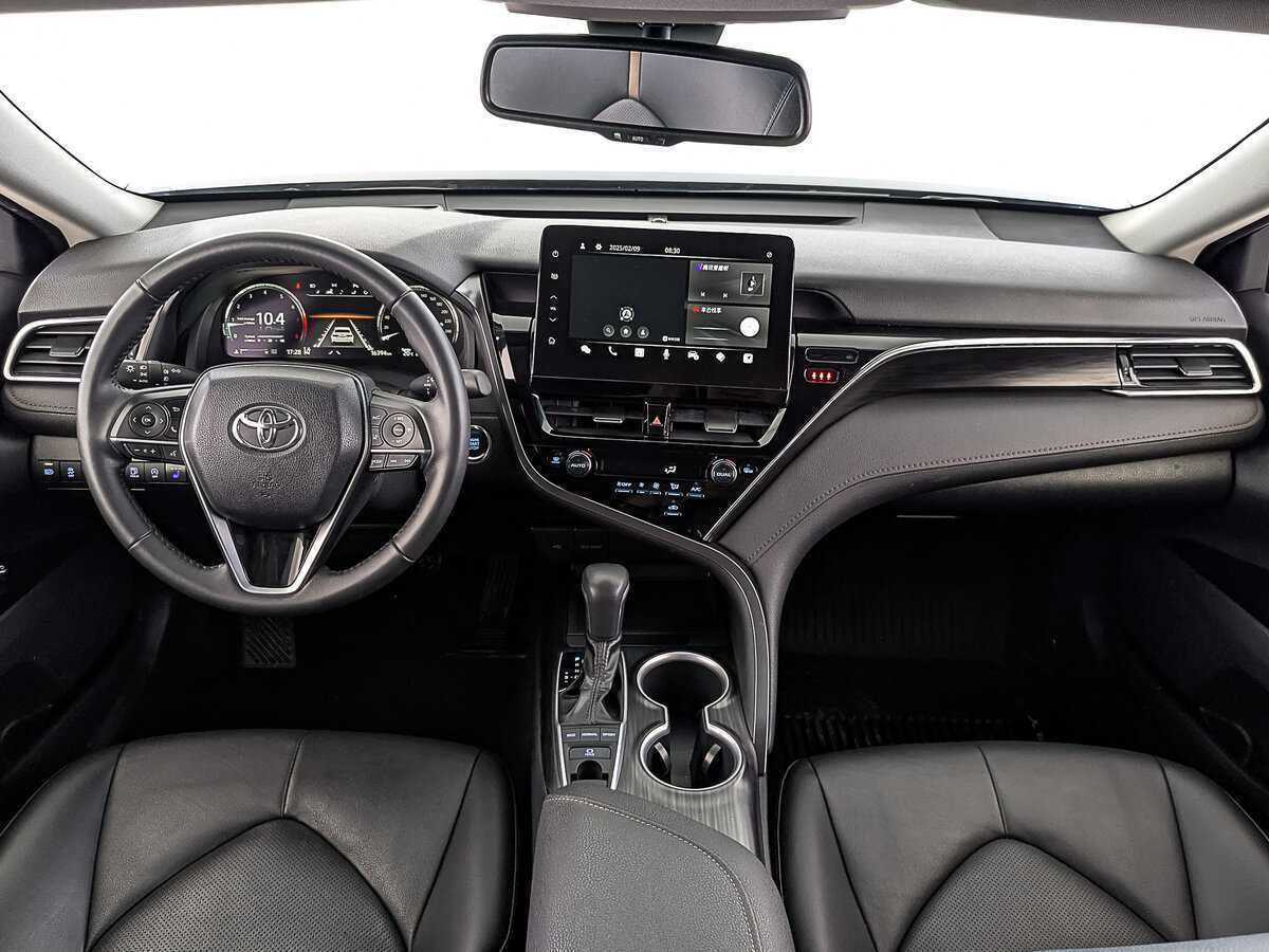 Toyota Camry, 2023 Фото №14